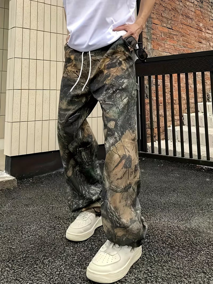 Men’s Camouflage Wide-Leg Pants with Drawstring