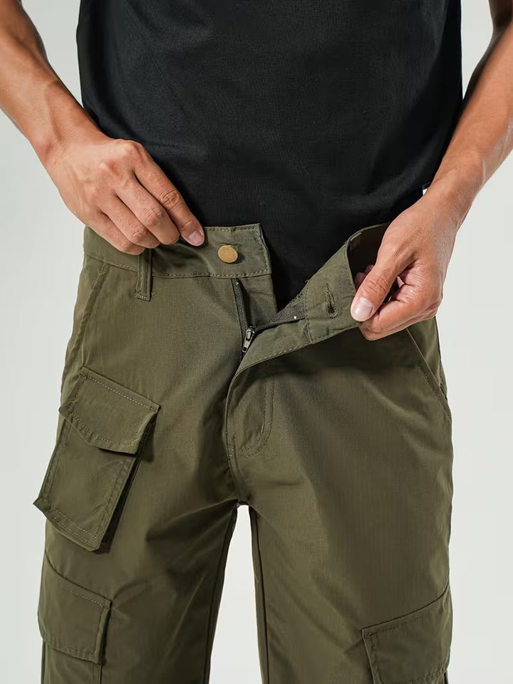 Men’s Multi-Pocket Cargo Shorts