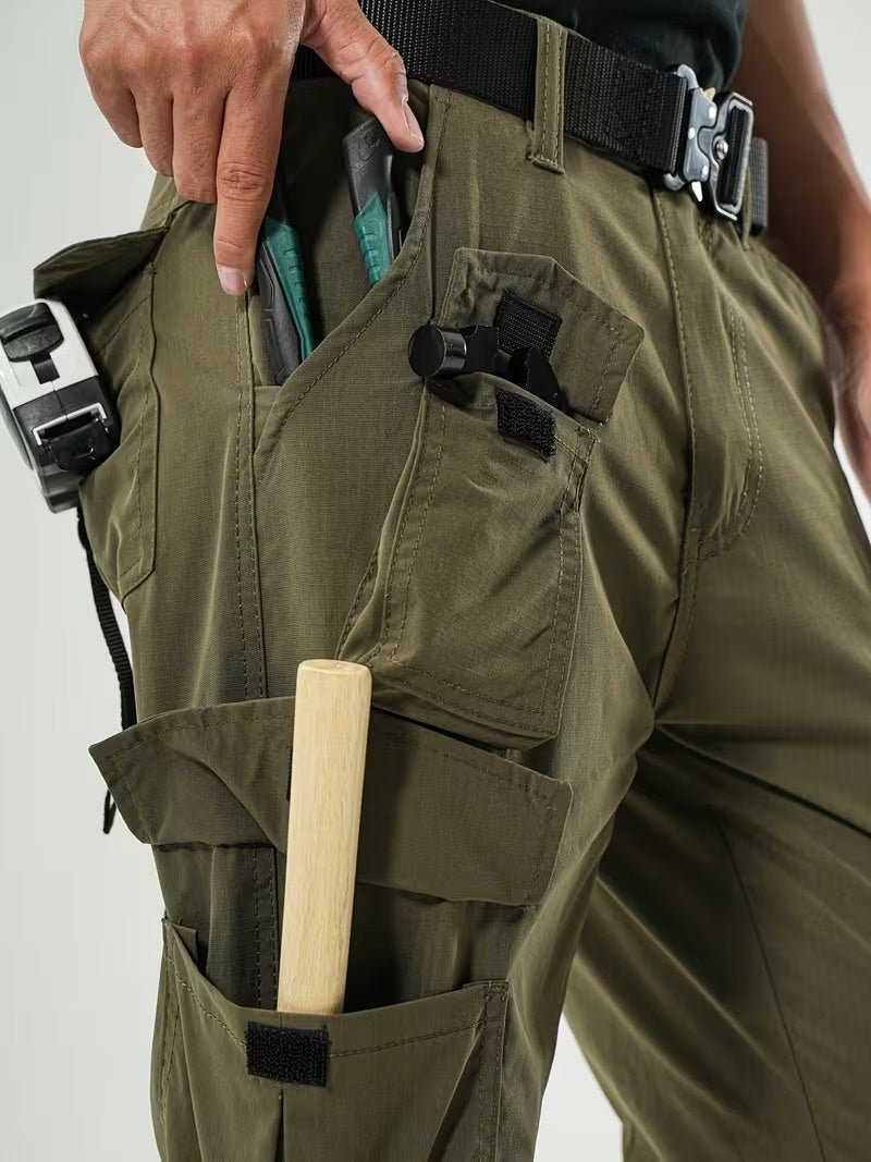 Men’s Multi-Pocket Cargo Shorts