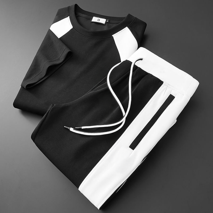 Men’s Athletic T-Shirt and Pants Set Short Sleeve with Contrast Panel Design