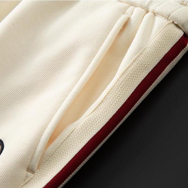 Men’s Athletic Tracksuit Set Quarter Zip Pullover and Pants with Side Stripe Detail