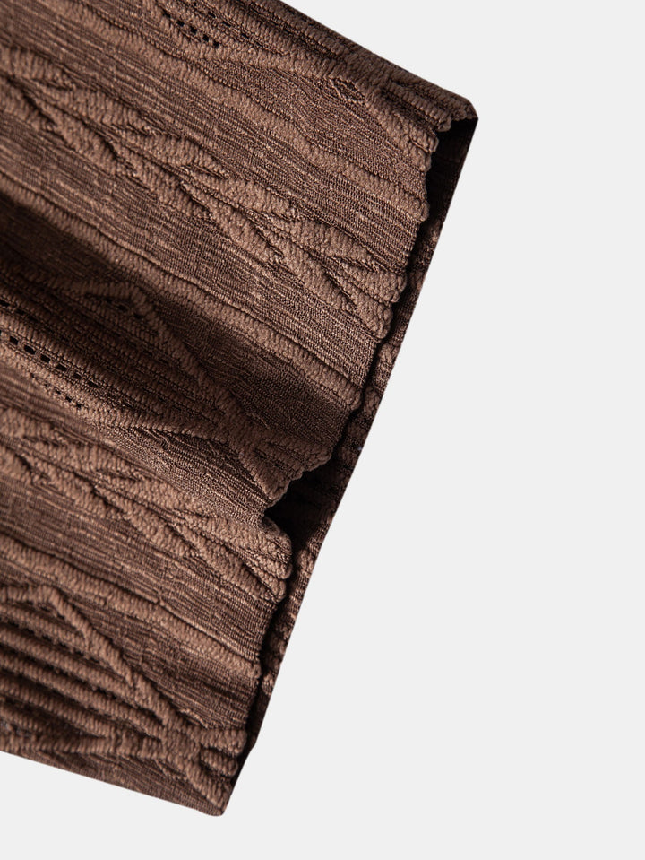 Men’s Short Sleeve Button-Up Shirt with Textured Pattern and Open Camp Collar