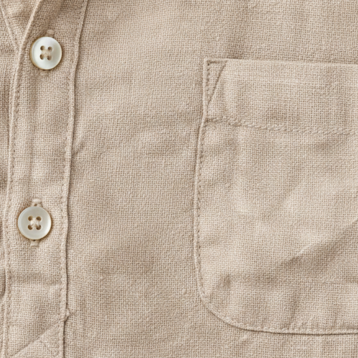 Men's Short Sleeve Shirt With Mandarin Collar and Pocket