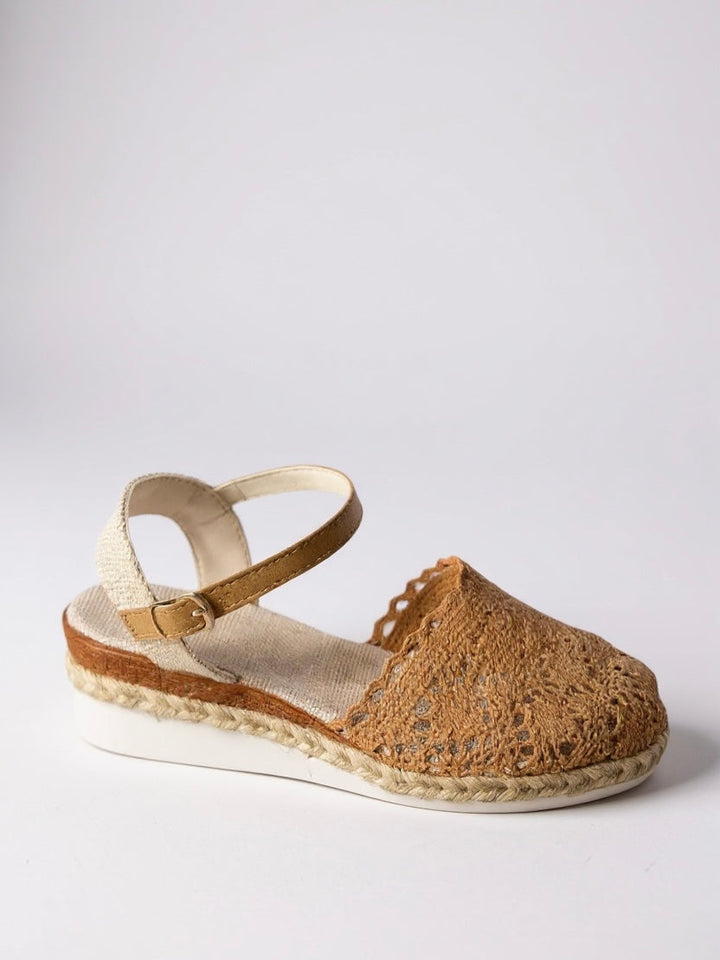 Women's Crochet Flatform Sandals with Ankle Buckle