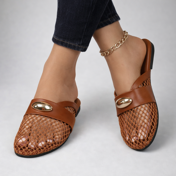 Women's Flat Round Toe Woven Upper Slip-On Mule