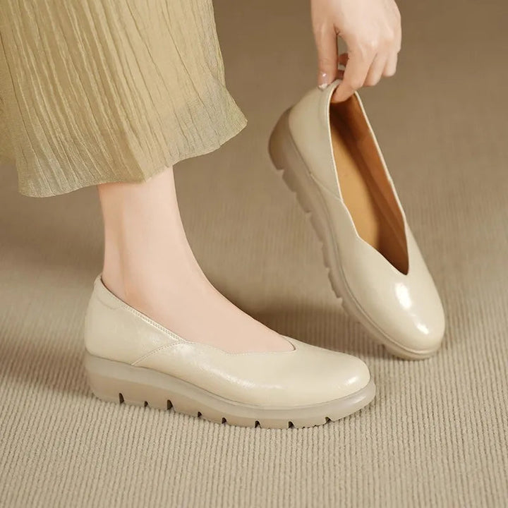 Women's Round Toe Slip-On Platform Flat